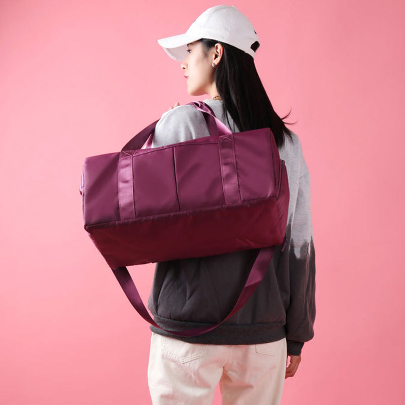 Versatile Waterproof Duffel Bag - Ideal Travel Companion for Fitness Enthusiasts and Adventurers
