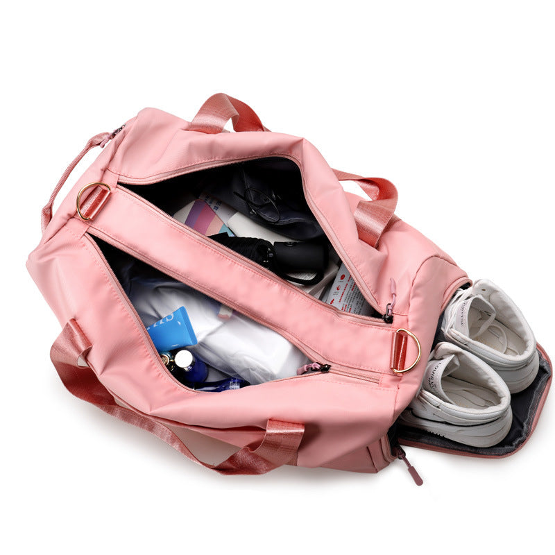 Versatile Waterproof Duffel Bag - Ideal Travel Companion for Fitness Enthusiasts and Adventurers